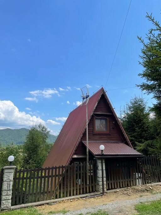 Domek Na Gorze Z Pieknym Widokiem บูโควิเอซ ภายนอก รูปภาพ